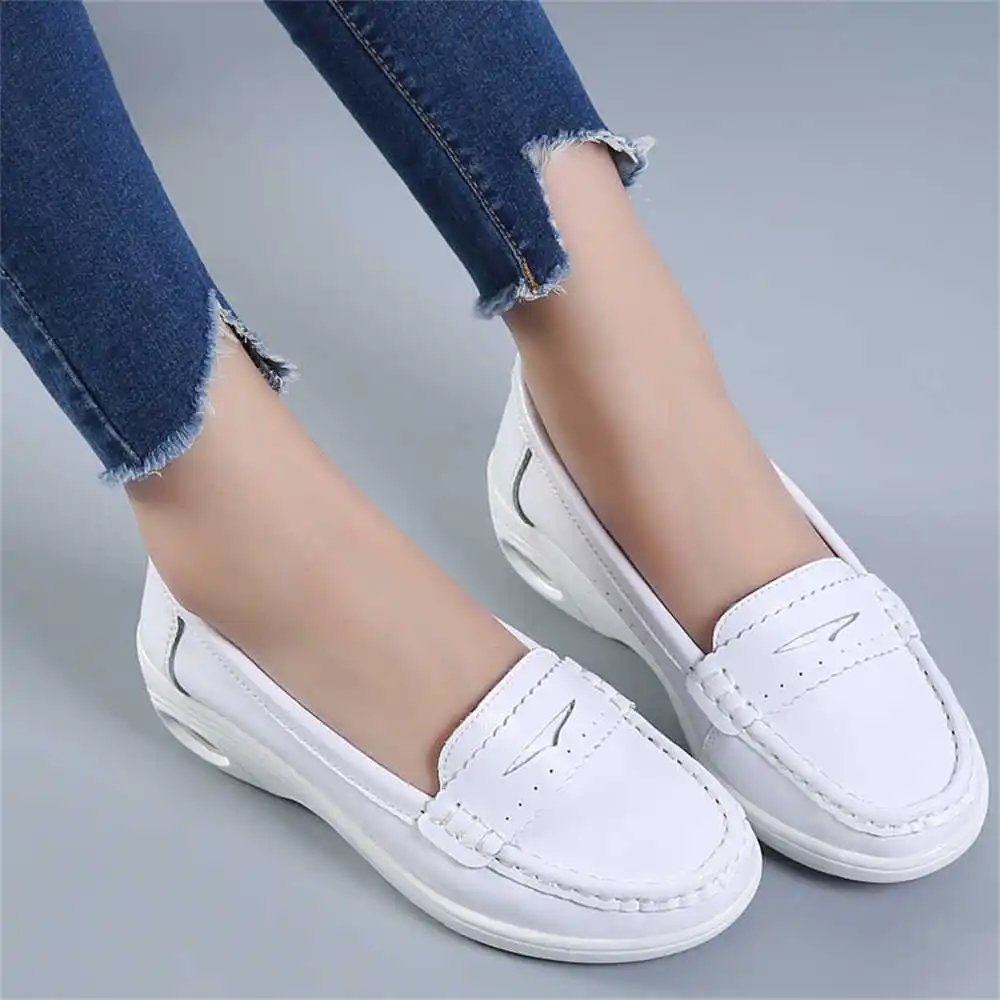 Thick Sole Slipon White Traine - Collectible Vintage Golf Balls avis et prix
