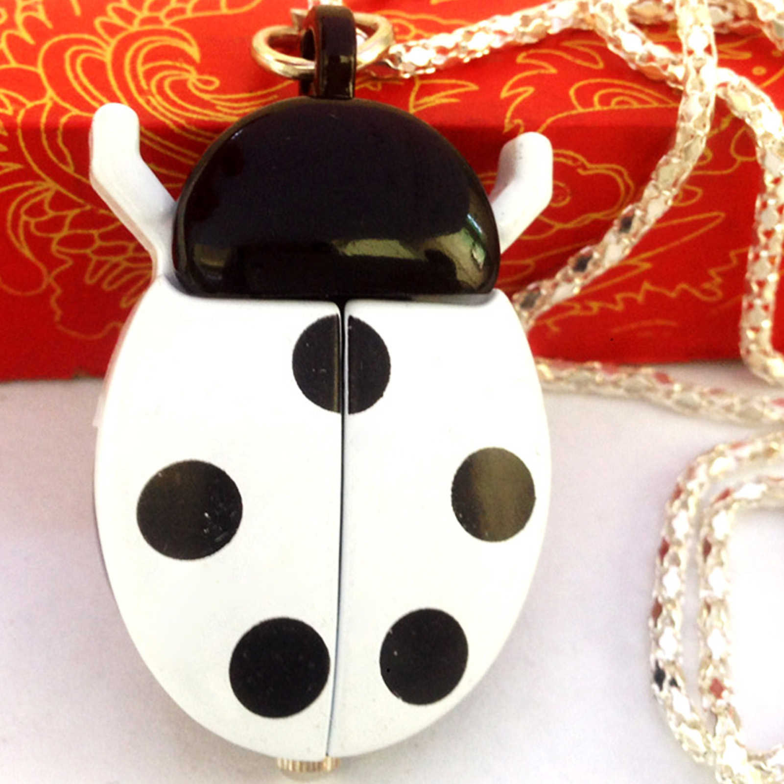 Small-Ladybug Pocket Watch Vin - Vintage Watch Collecting avis et prix