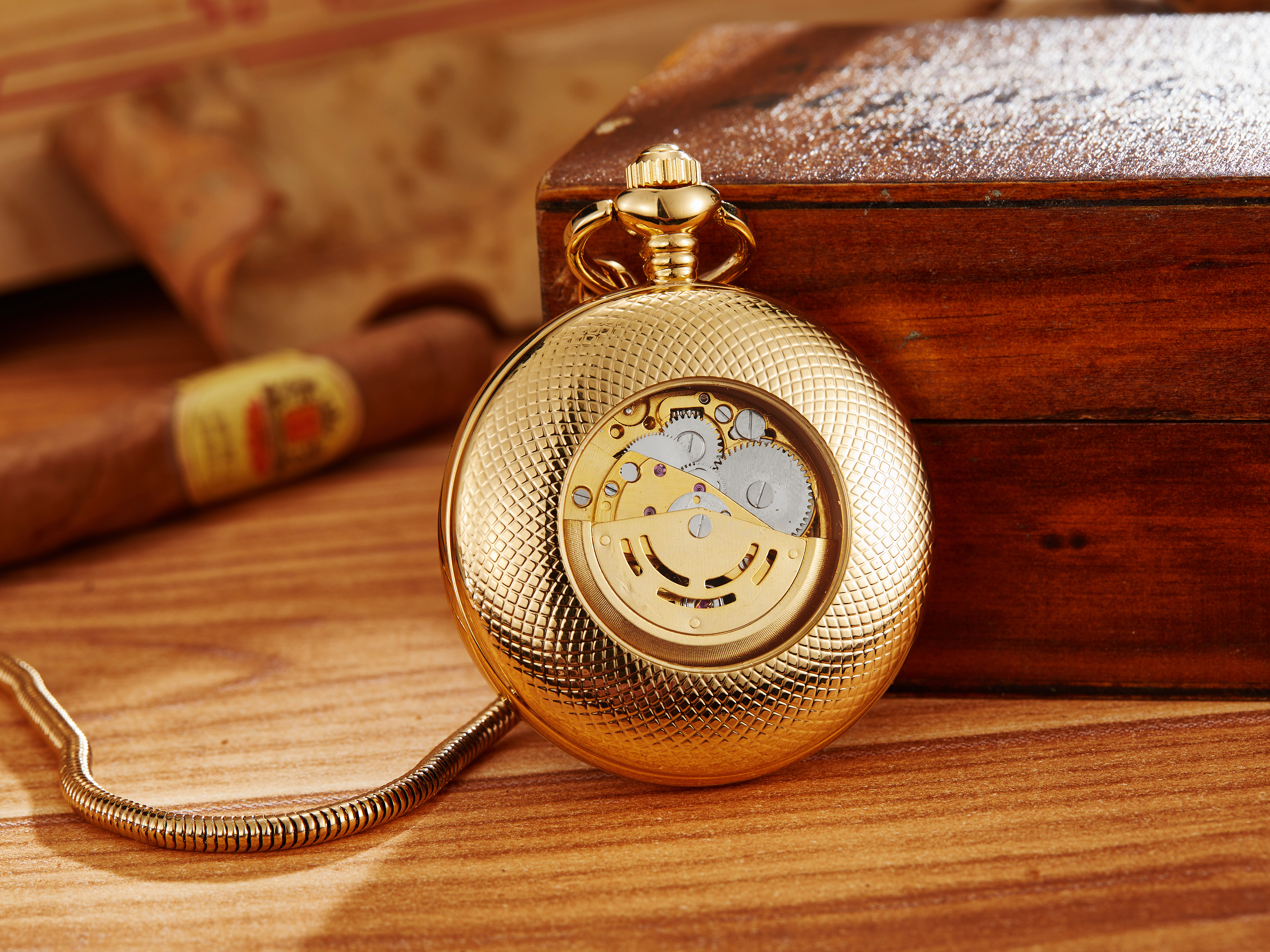 Vintage Luxury Gold Carving Au - Vintage Watch Collecting avis et prix