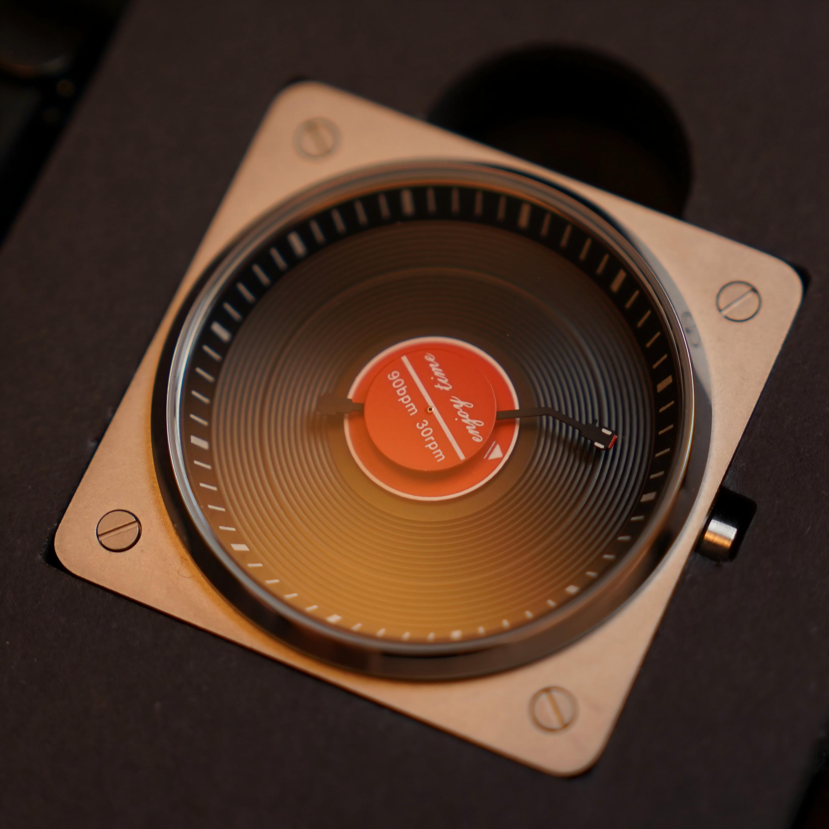 SKU Vinyl Record Quartz watch  - Vintage Watch Collecting avis et prix