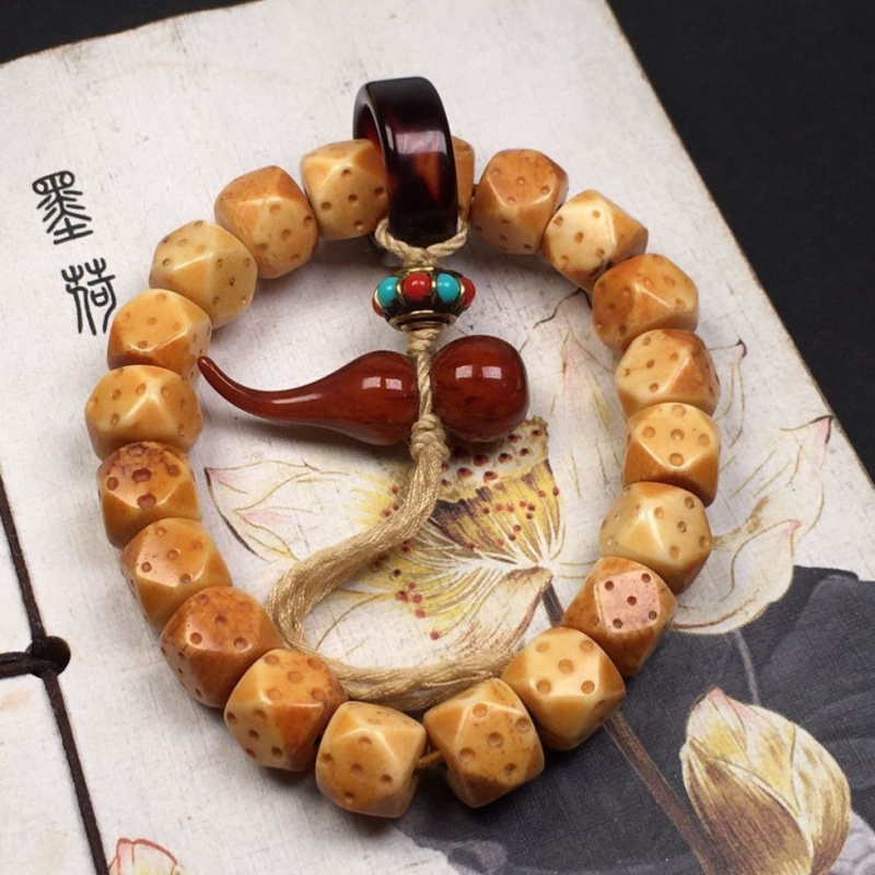 Bone Jadified Old Materials wi - Vintage Collectibles And More avis et prix