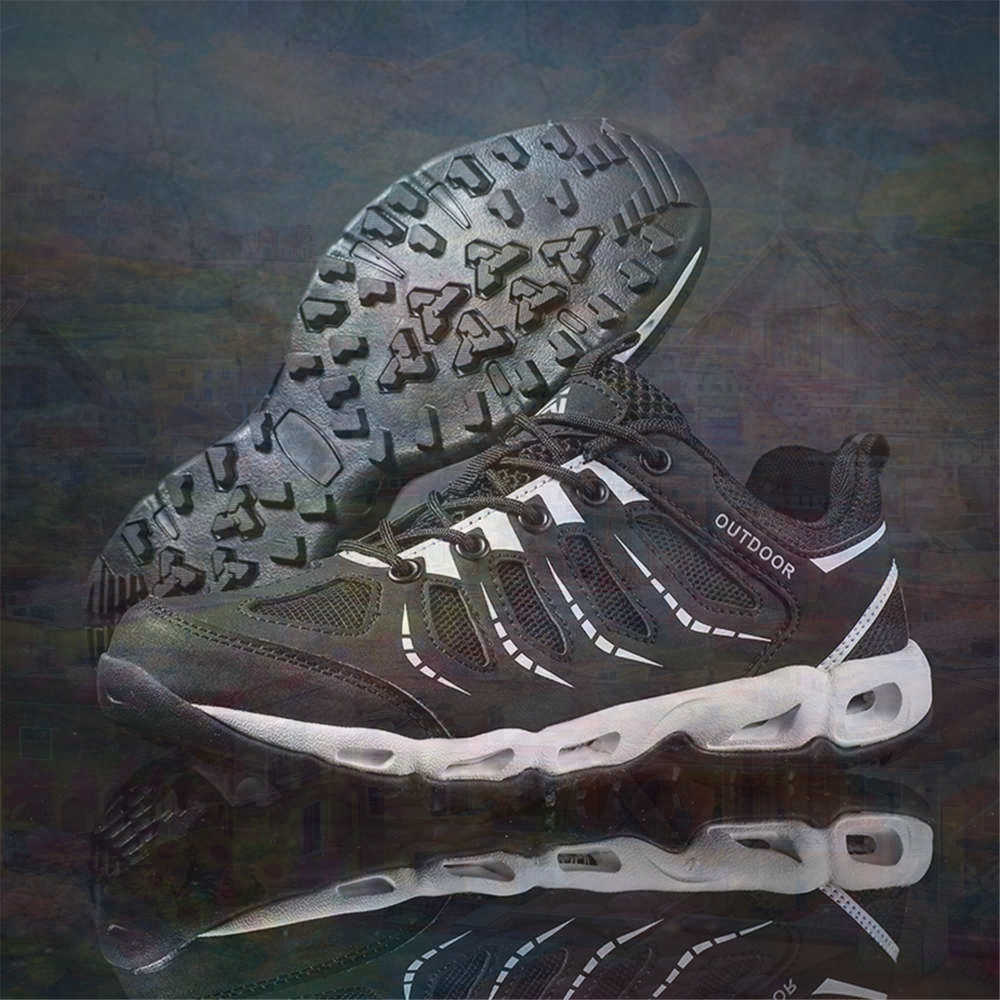 Sumer Round Tip Silver Sneaker - Vintage And Collectible Stores avis et prix