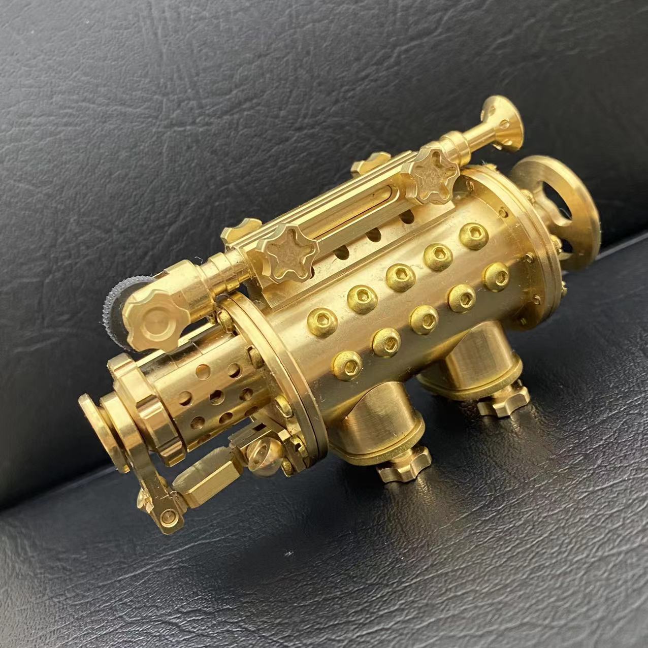 Handmade Brass Gasolin Lighter - Vintage Collectible Lighters avis et prix