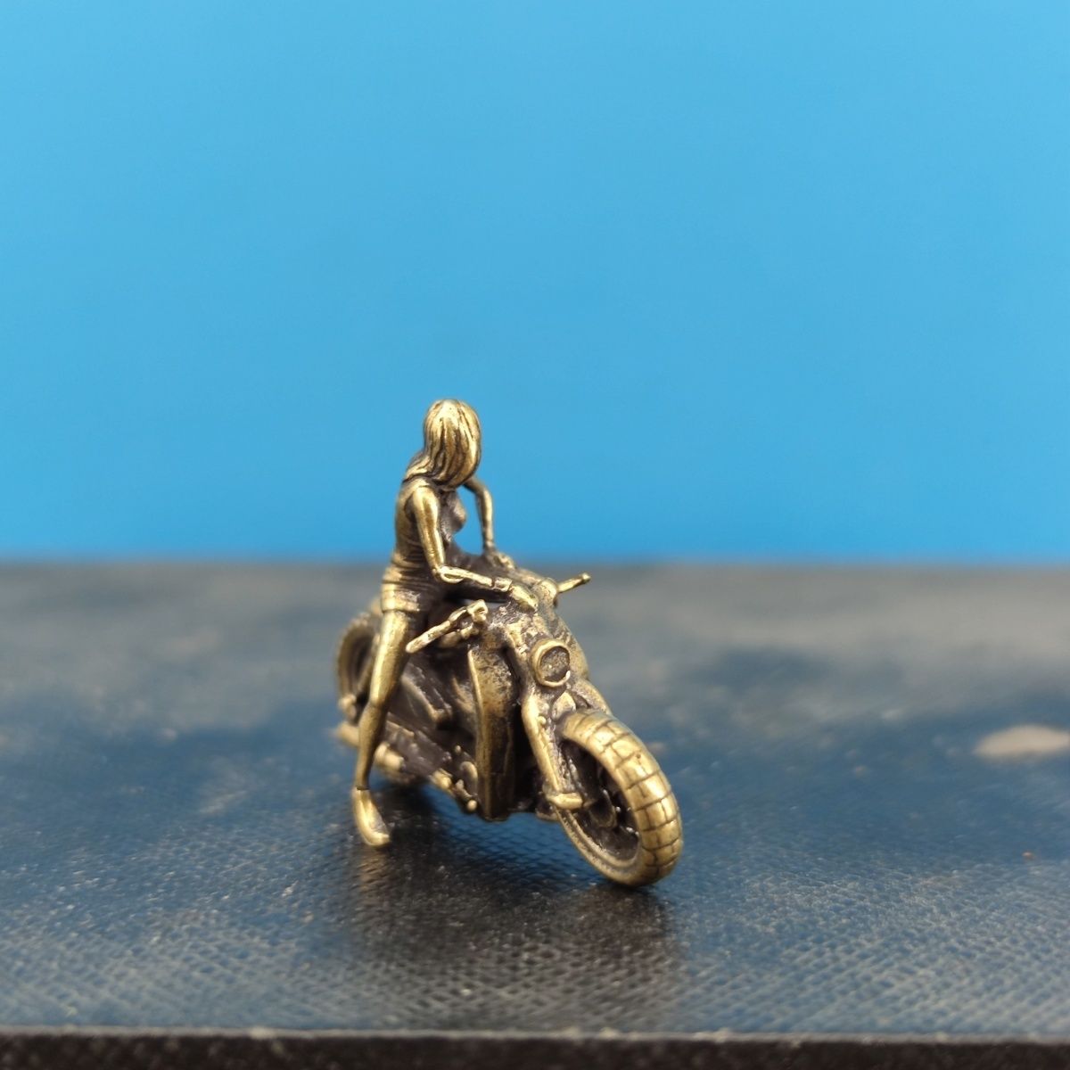 ​​2.4cm Brass Vintage Scooter  - Vintage Collectible And Vintage Dolls avis et prix