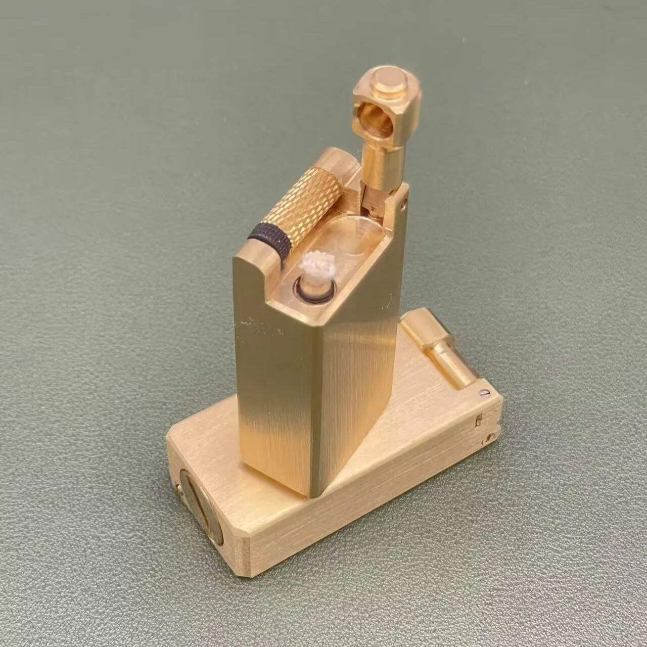 Vintage European Pipe Lighter, - Vintage Collectible Lighters avis et prix