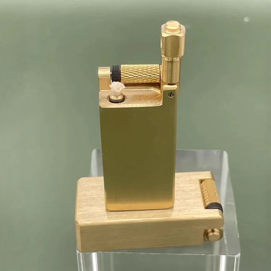 Vintage European Pipe Lighter, - Vintage Collectible Lighters avis et prix