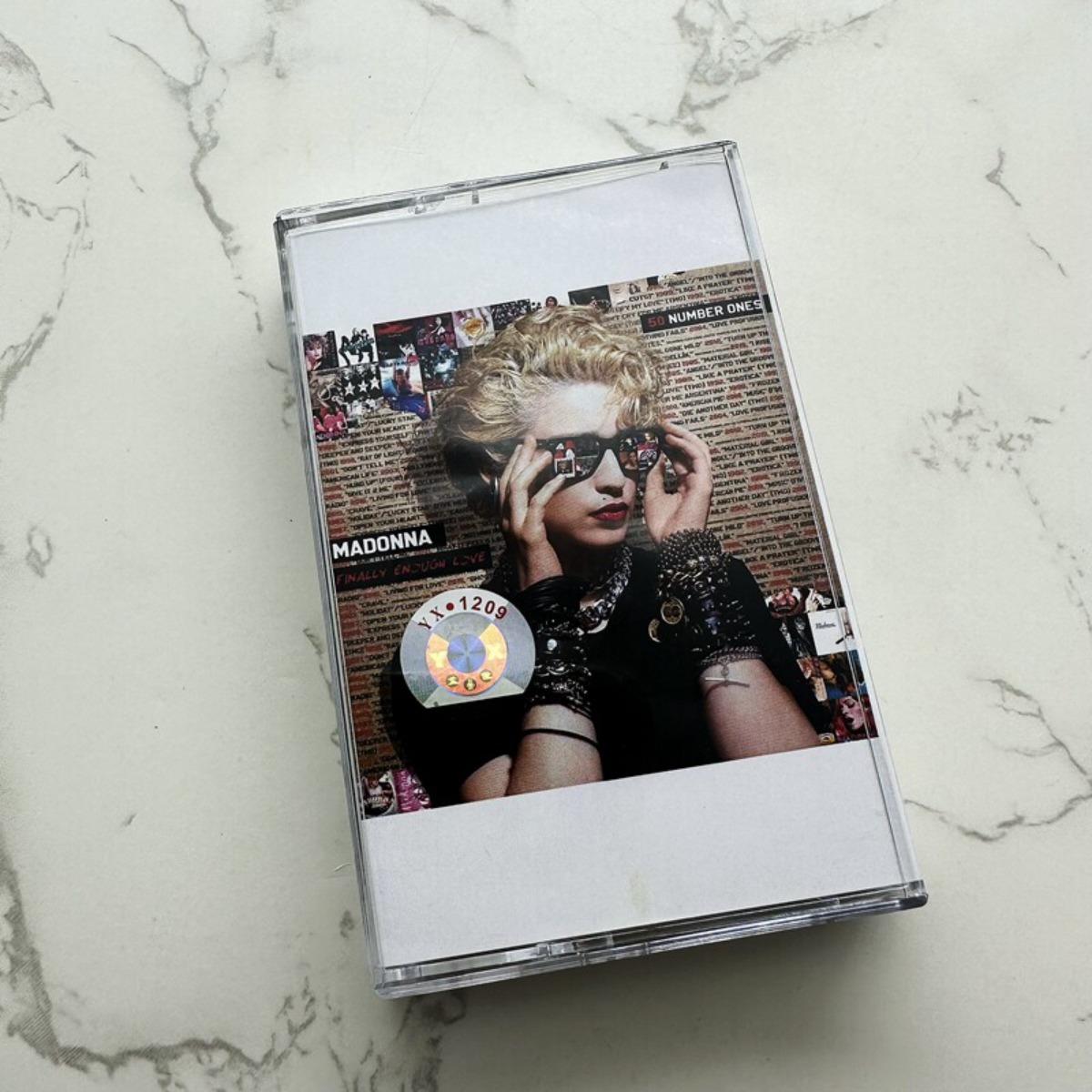 Madonna Classic Pop Music Cass - Vintage Collectibles avis et prix